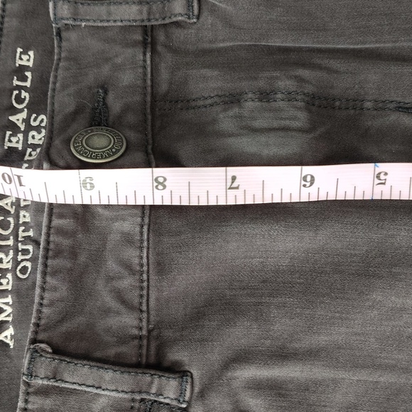 American Eagle Outfitters women's faded black denim jeans size 10 jeggings 360° - Picture 9 of 10